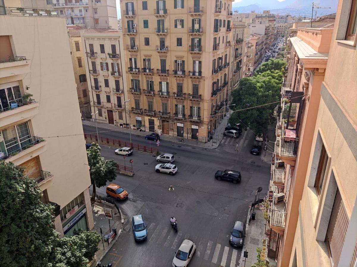 Hôtel Stellium à Palerme Extérieur photo